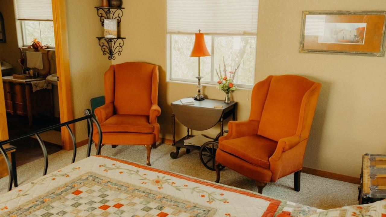 Casa Del Rio Bed And Breakfast Бастроп Екстериор снимка